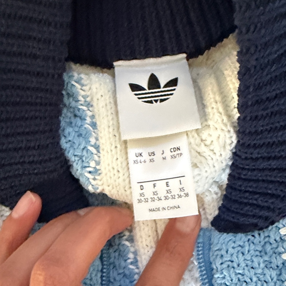 Super fly Adidas sweater jacket - Picture 5 of 10